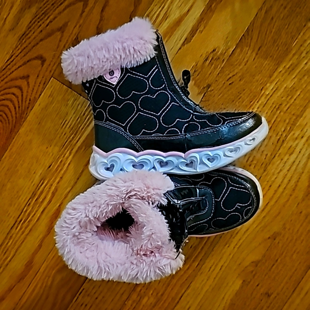 D-Light Skechers